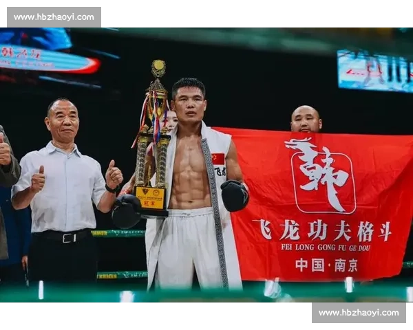 一拳破猿!韩飞龙 “太极重炮” KO 夜叉猿续写传奇 一拳破猿!韩飞龙 “太极重炮” KO 夜叉猿续写传奇