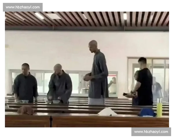 文班亚马少林寺剃度修行 获少林一段段位 风车扣篮燃爆现场 文班亚马少林寺剃度修行 获少林一段段位 风车扣篮燃爆现场